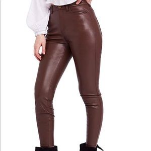 Women’s Faux Leather High- rise Skinny Pants